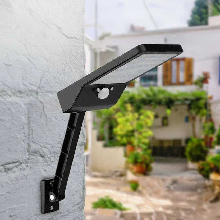 LumiGuard solar spotlight LED Outdoor Light