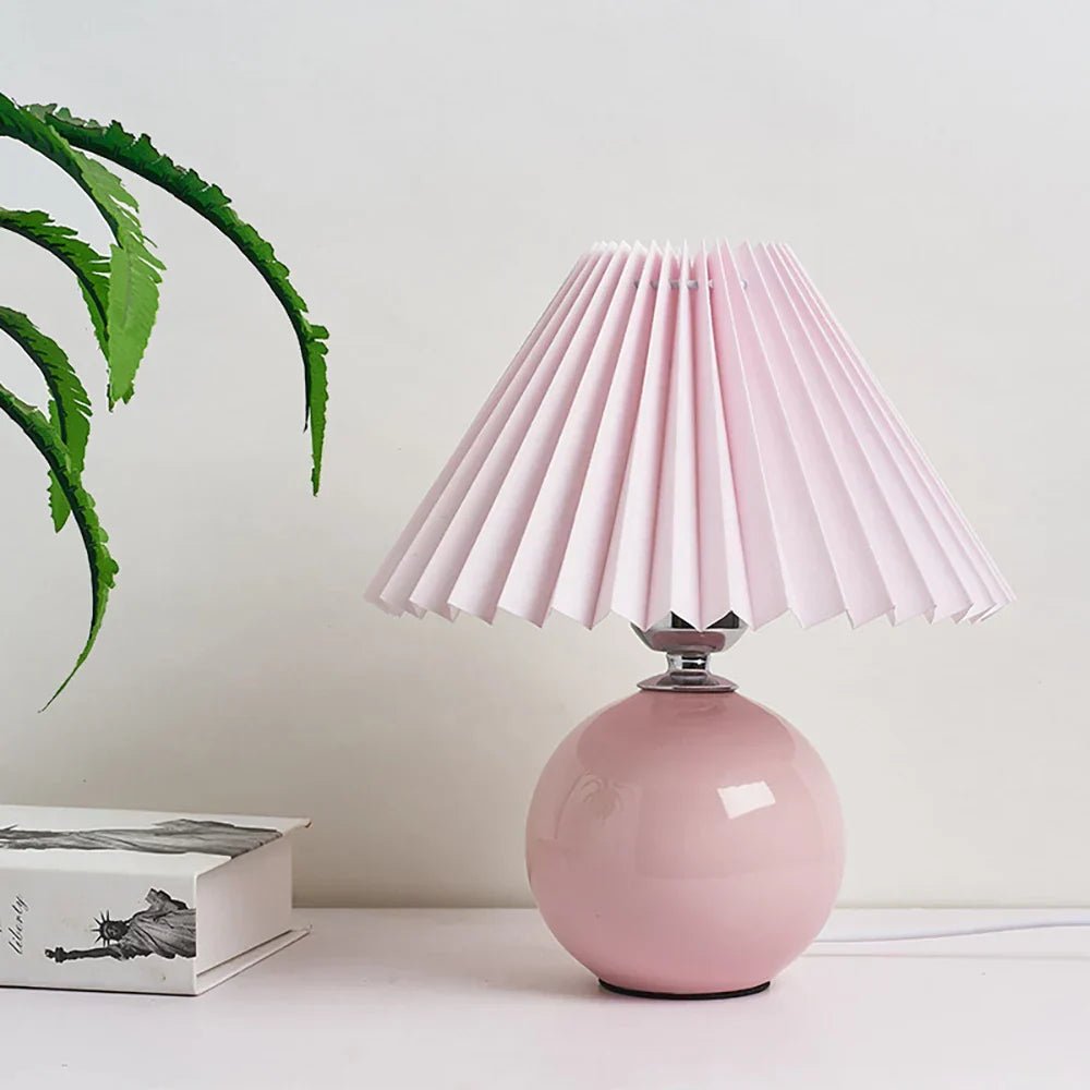 RETROLUME Vintage Table Lamp