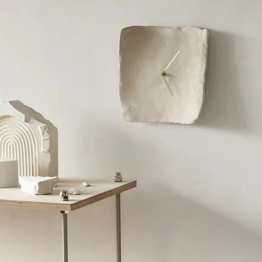 Silent Wall Clock, Non Ticking Resin Wall Clock for Living Room