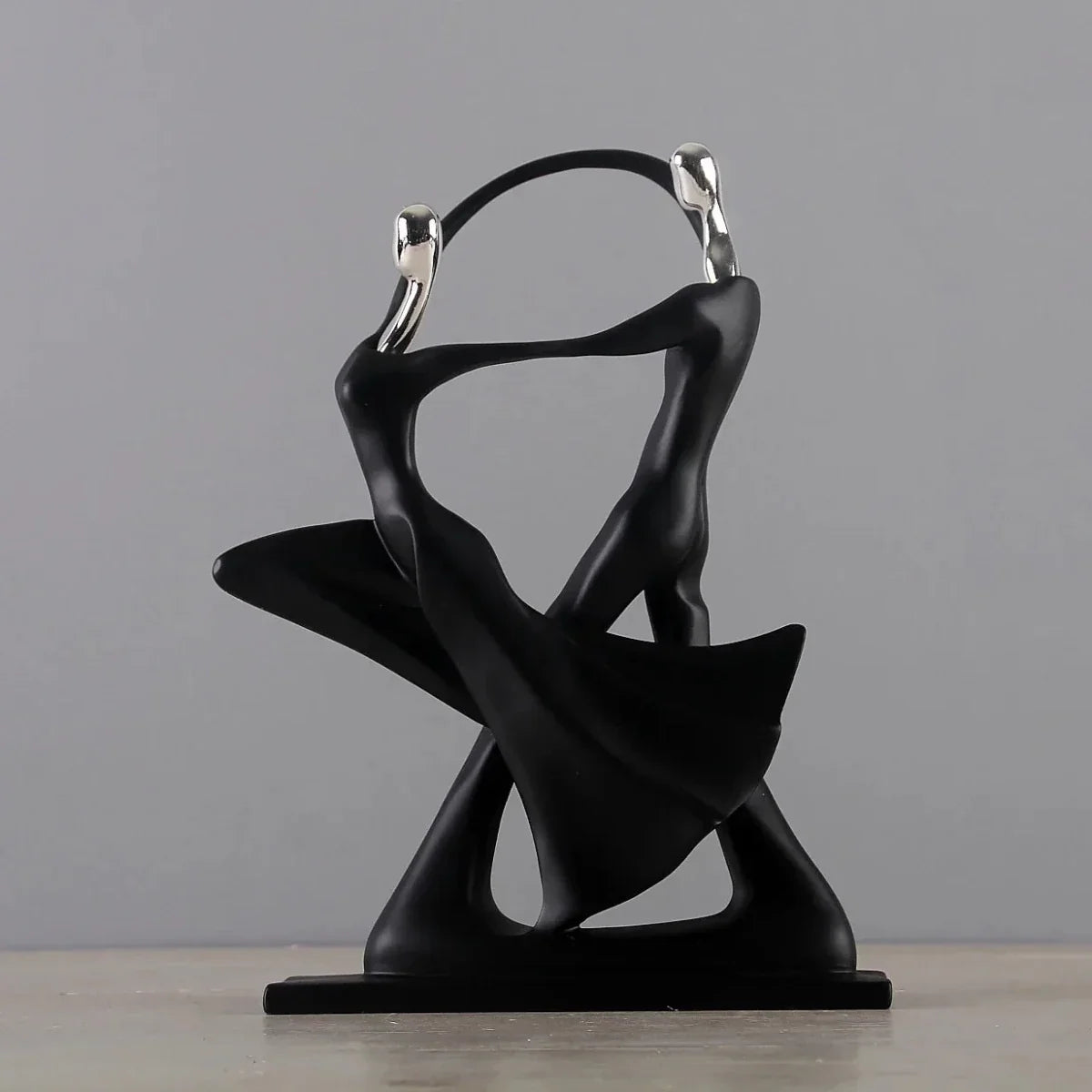 HERZLUXE Decorative Dancing Couple