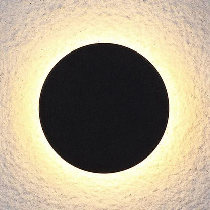 BRILORA Minimalist LED Outdoor Wall Light