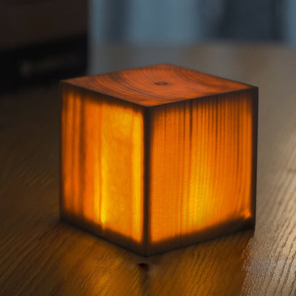 BRIGHTÉ LED Table Lamp