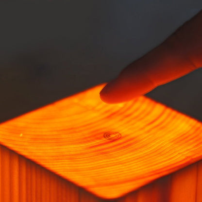 BRIGHTÉ LED Table Lamp