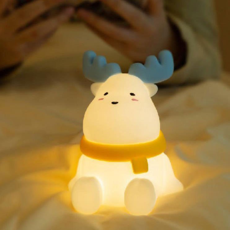 NORDDEER Decorative Reindeer Table Lamp