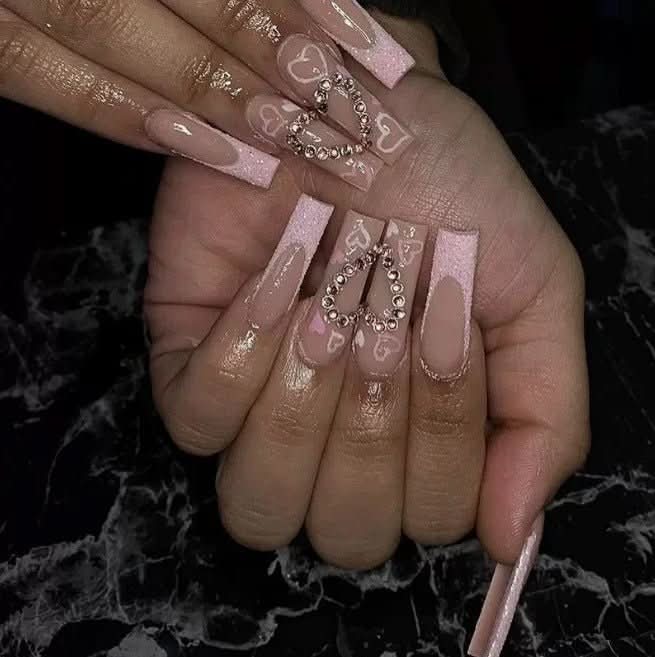 Presson Chic Pink Nails