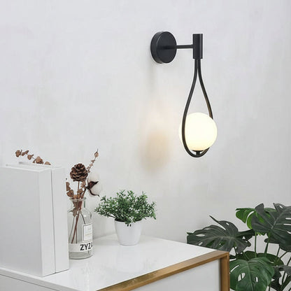 SKANDILUX Wall Lamp