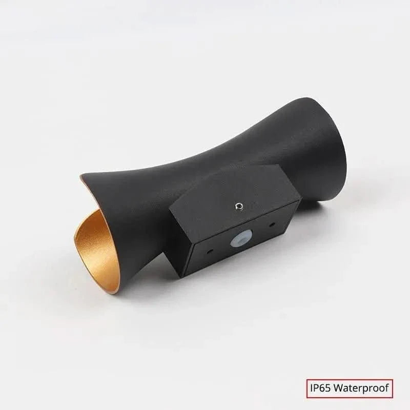 ORR CURVED LED Outdoor Wall Light