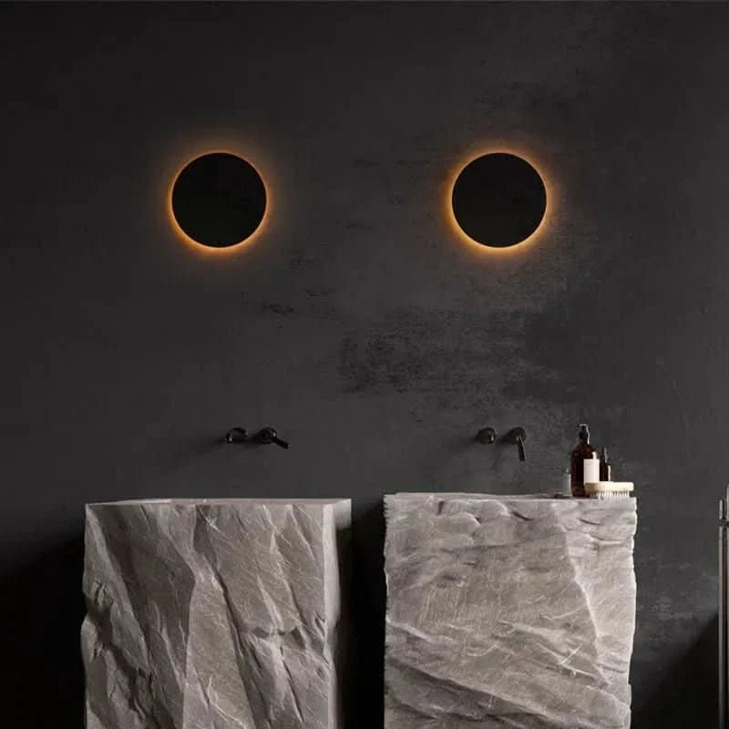 BRILORA Minimalist LED Outdoor Wall Light