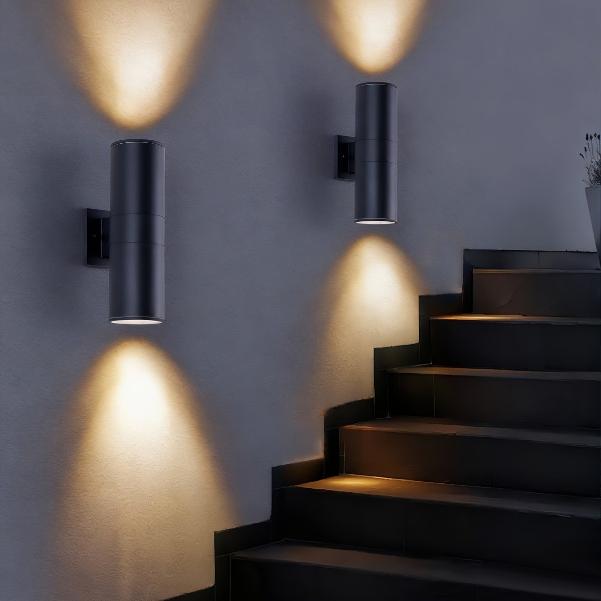 LUXFLOW Black Outdoor Wall Light