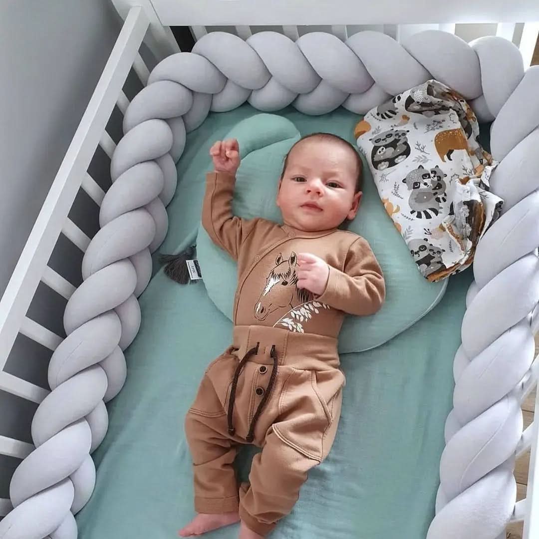 SNUGGLENEST Woven Baby Head Pillow