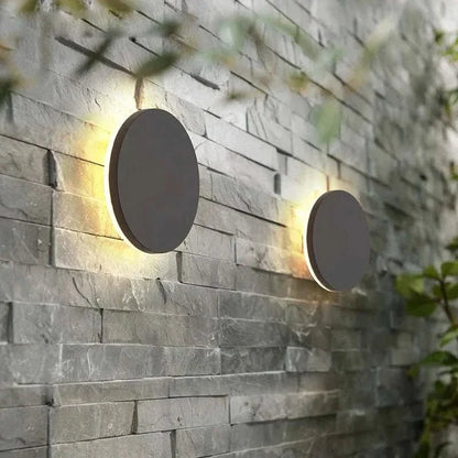 BRILORA Minimalist LED Outdoor Wall Light
