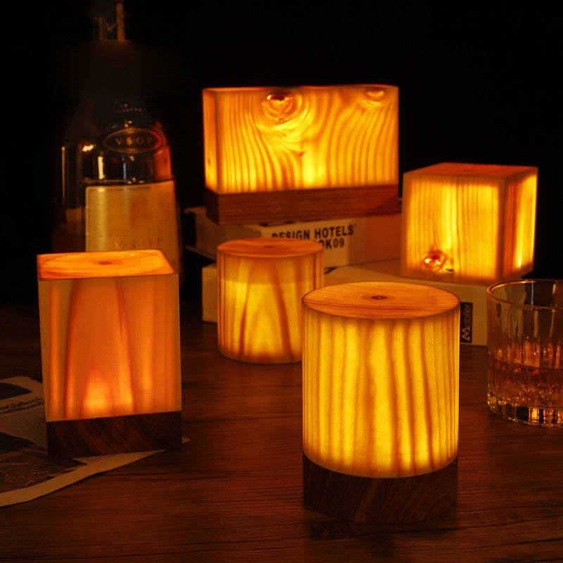 BRIGHTÉ LED Table Lamp