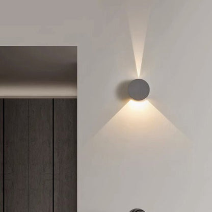 LINEALUX Sleek Aluminum LED Wall Light