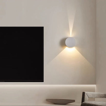 LINEALUX Sleek Aluminum LED Wall Light