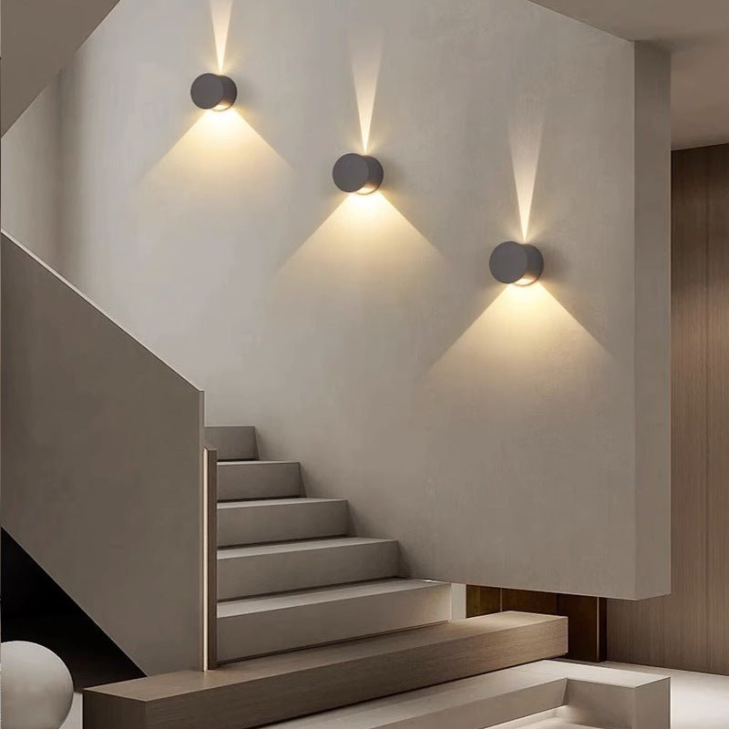 LINEALUX Sleek Aluminum LED Wall Light