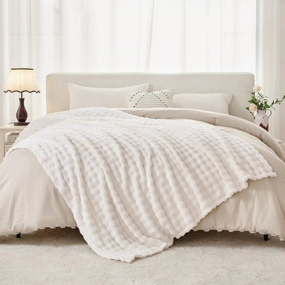 SOFTDIM Cozy 3D Bubble Plush Blanket