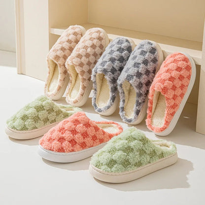 HUGHOME Cozy House Slippers