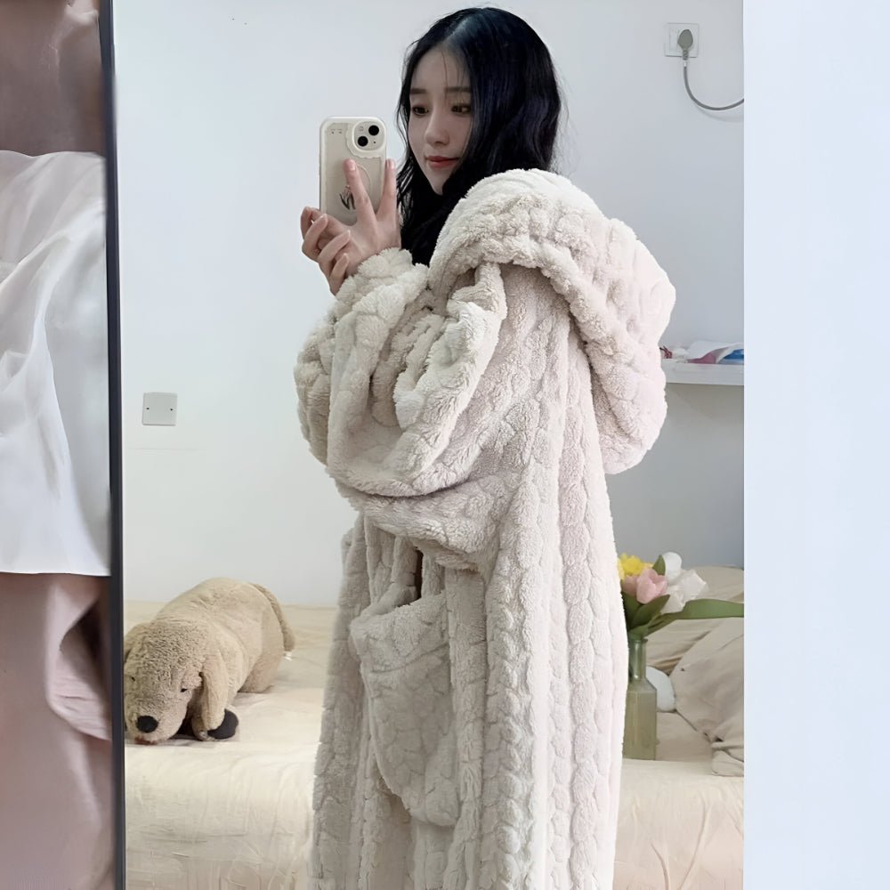 KUSCHELHOOD Warm Women's Bathrobe