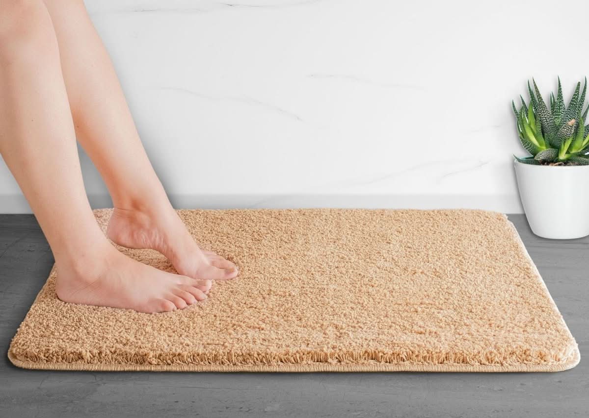 Nordura BathMat | Soft Microfiber Bath Mat | Quick Drying