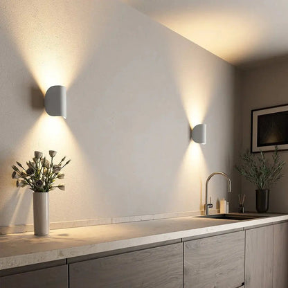 BRIGHTFLOW LED Wall Light