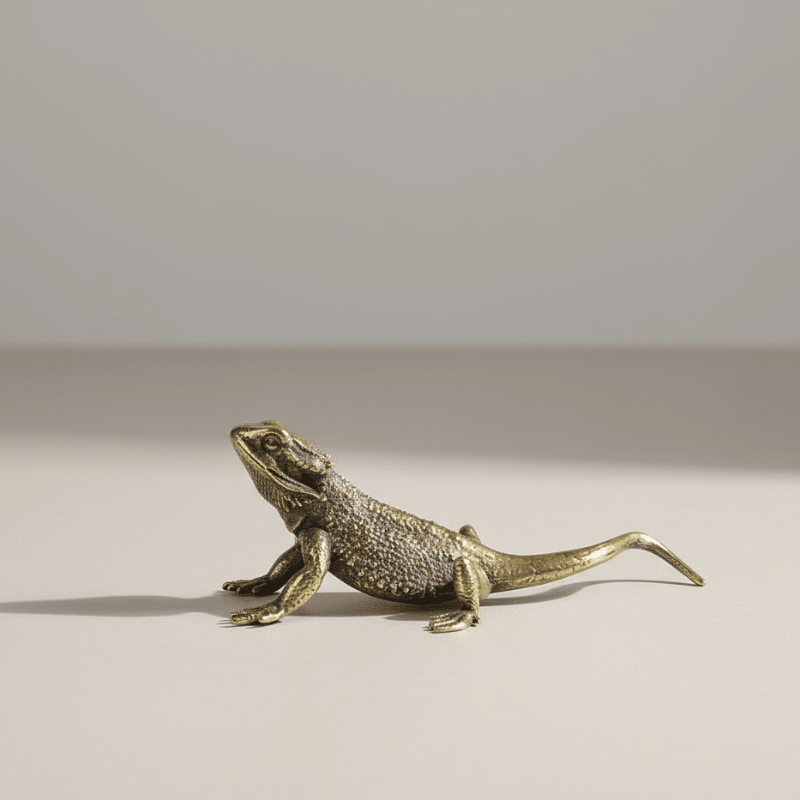 LUXORÉ Brass Lizard