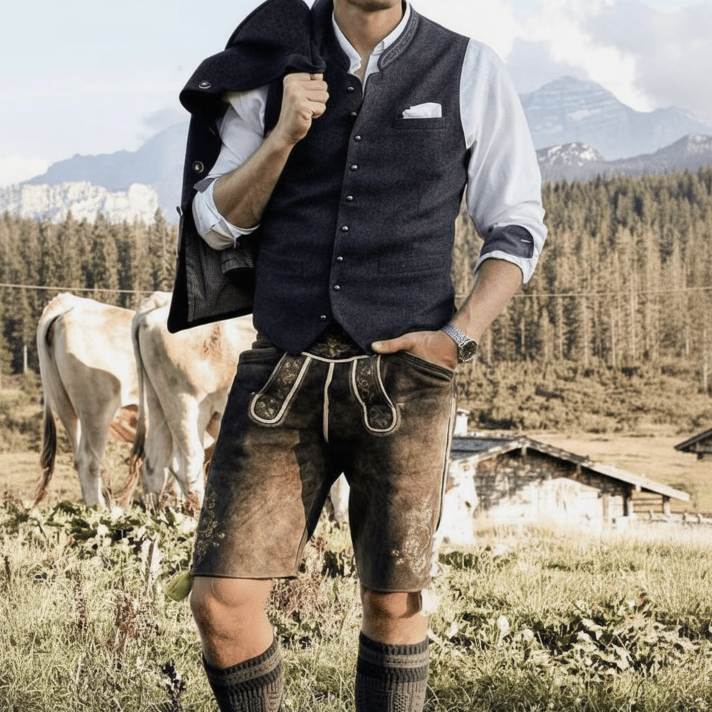 TRADITIONWEAR Men's Leather Trousers lifestyle image 2