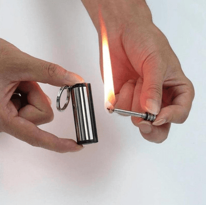EMBERKEY Compact Waterproof Metal Fire Starter