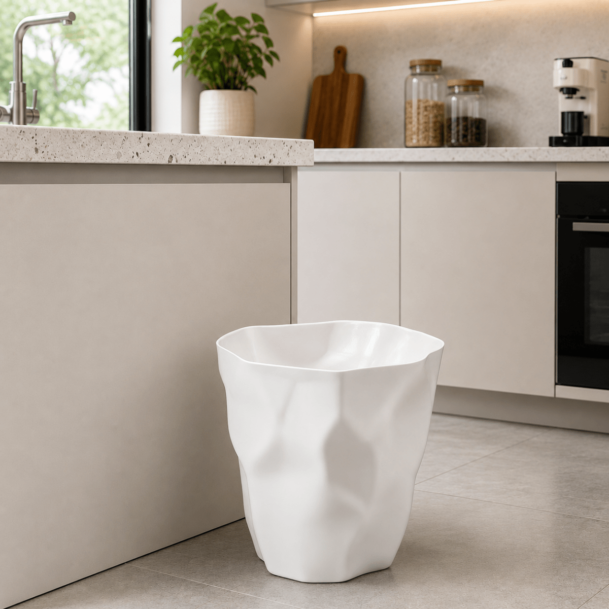 FORMAFLOW Minimalist Trash Can