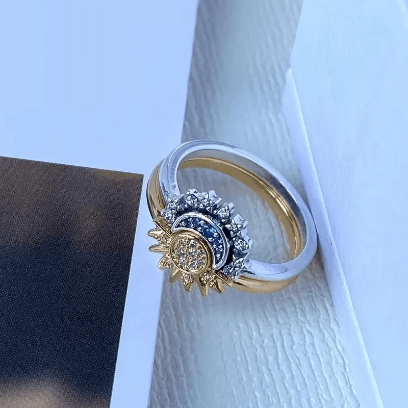 SPARKLING SILVER Crystal Ring