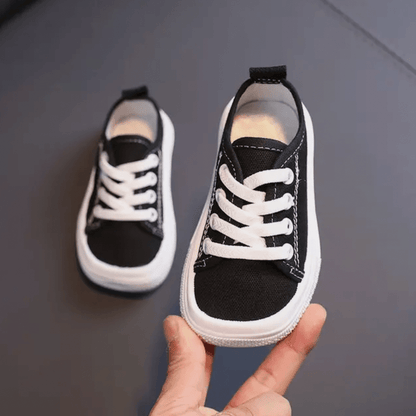 FREESTEP KIDS Barefoot Sneakers