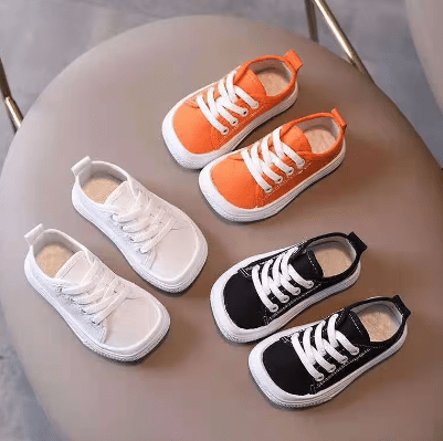 FREESTEP KIDS Barefoot Sneakers