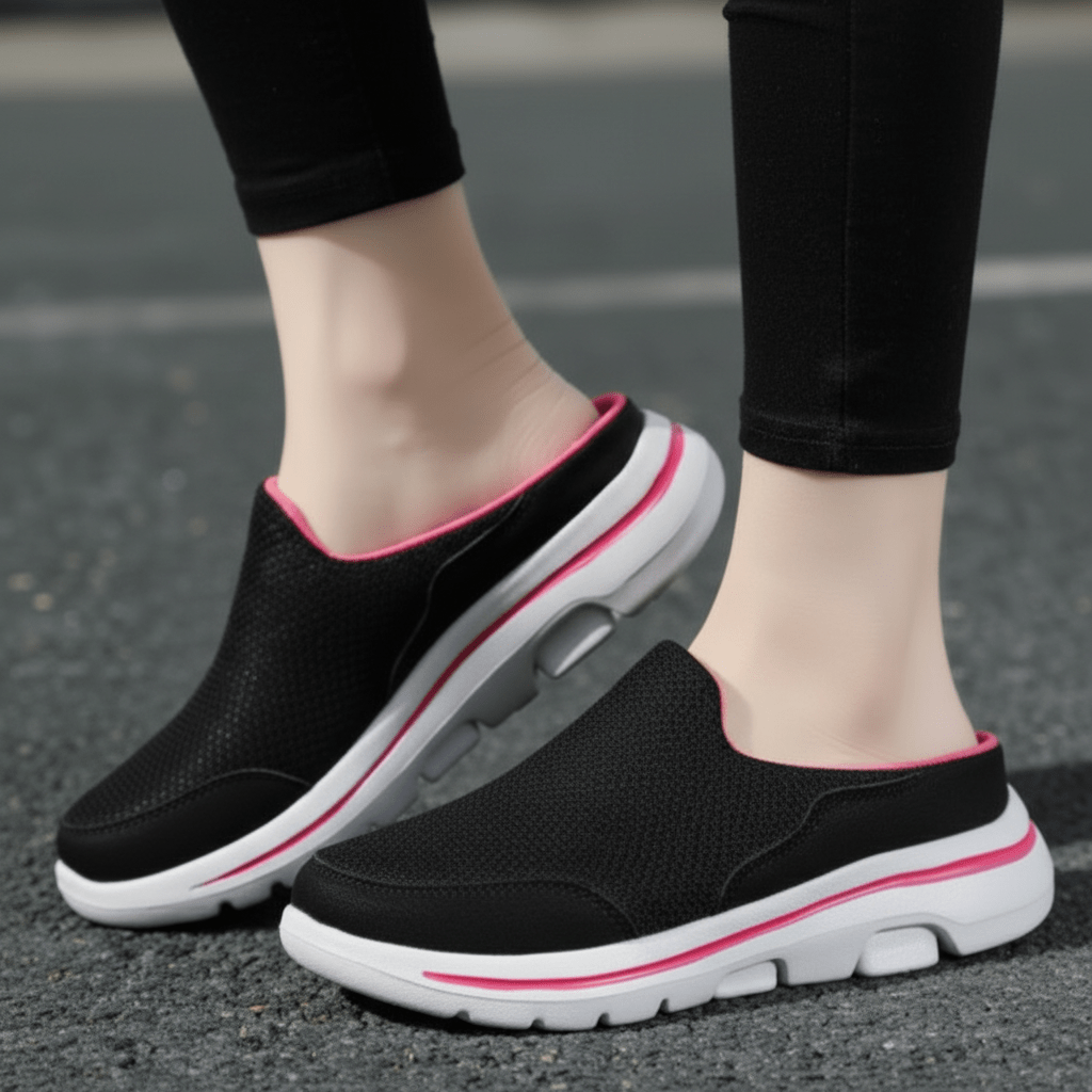 AEROSTEP Breathable Men's Slippers lifestyle image 2