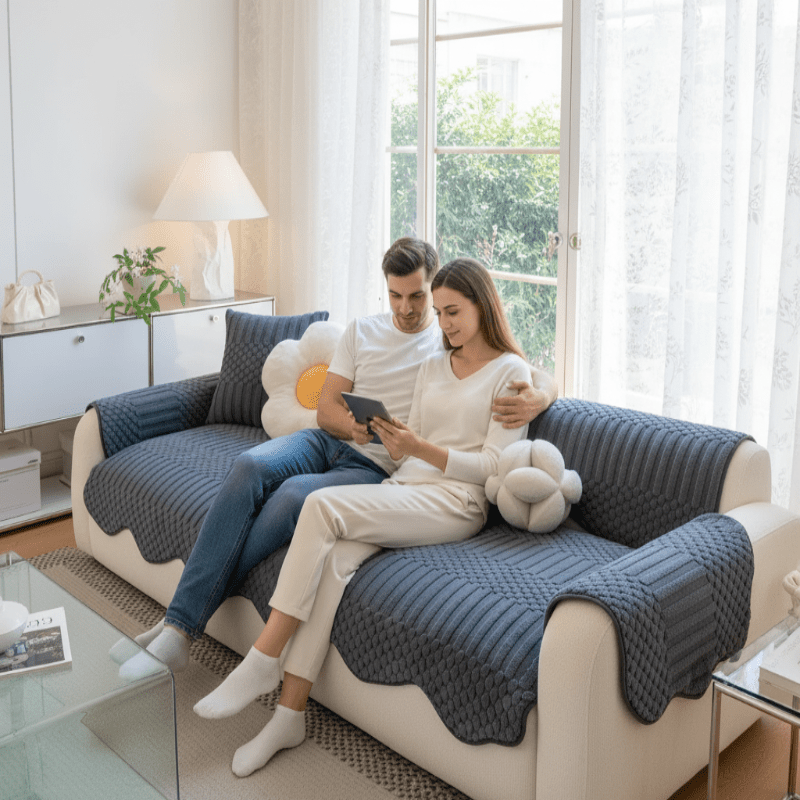 PLUSHCREAM Thick Tuft Fleece Sofa Cover