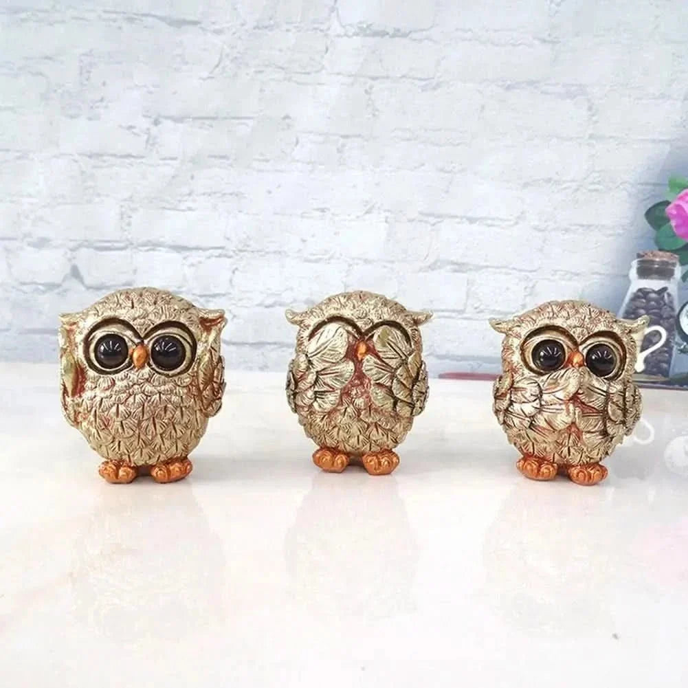 GOLDEULE Decorative Hand-Carved Owl Statue lifestyle image 1