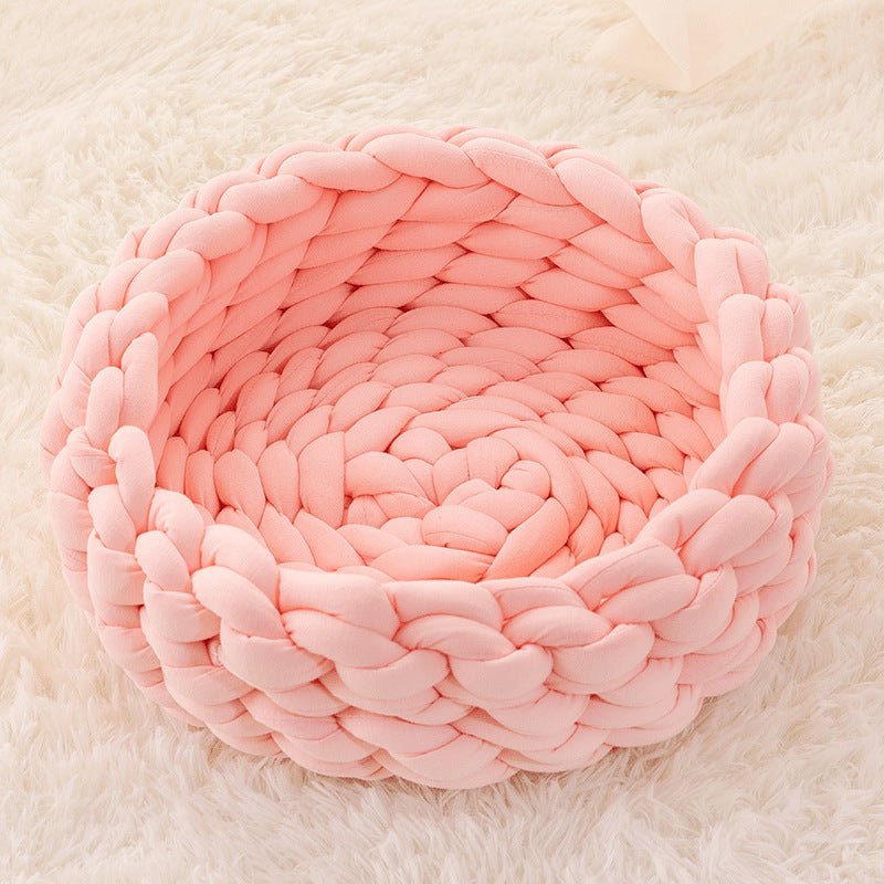 WOOLLYNEST Soft Woollen Basket for Pets