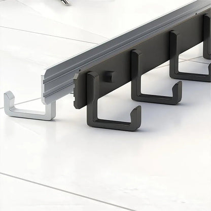 HOOKLINE Stable Wall Coat Rack