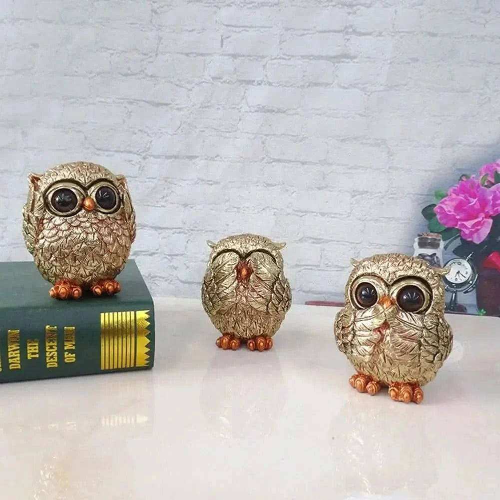 GOLDEULE Decorative Hand-Carved Owl Statue lifestyle image 3