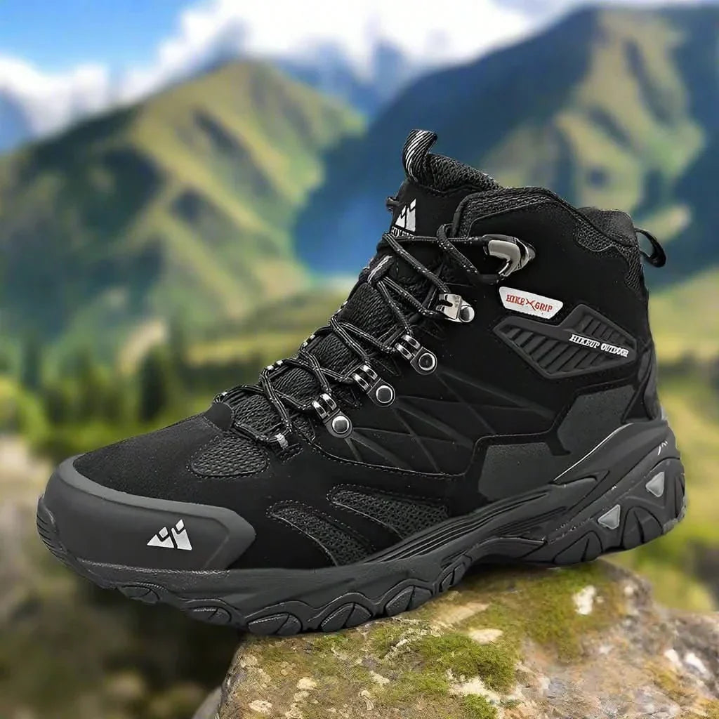 HikeUp Trekking Boots Men's Hiking Boots lifestyle image 2