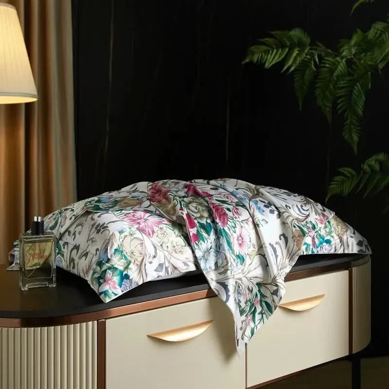 Aurasilk Mulberry Silk Pillowcase lifestyle image 3