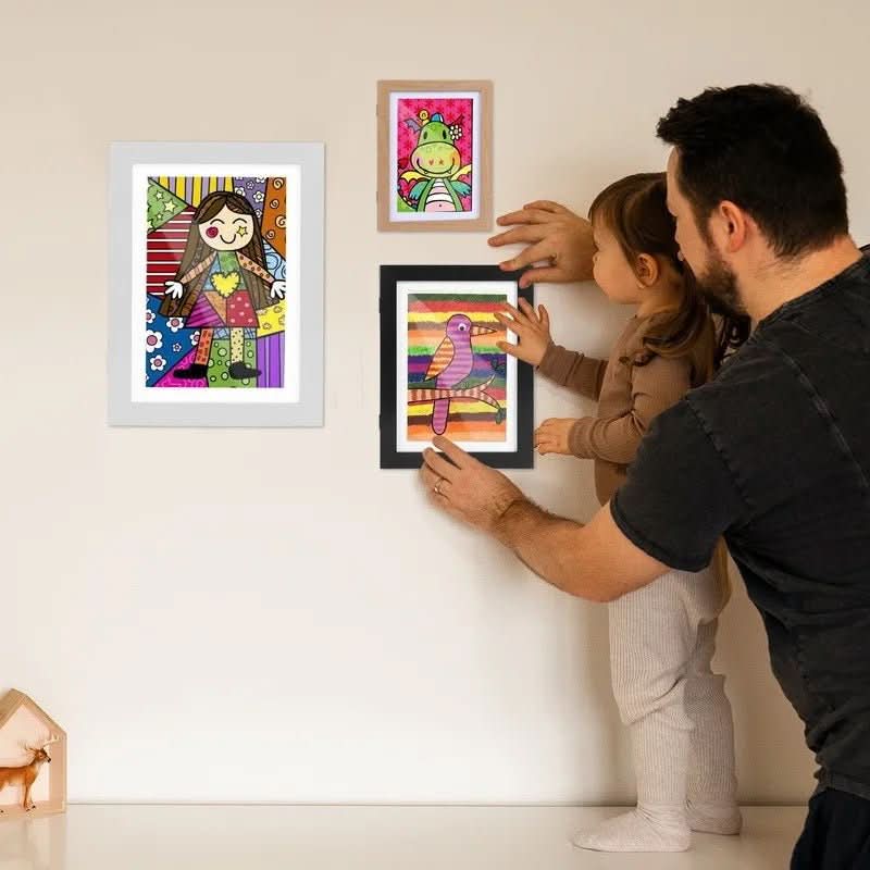 MemoryFrame Picture Frame for Presenting Children's Art