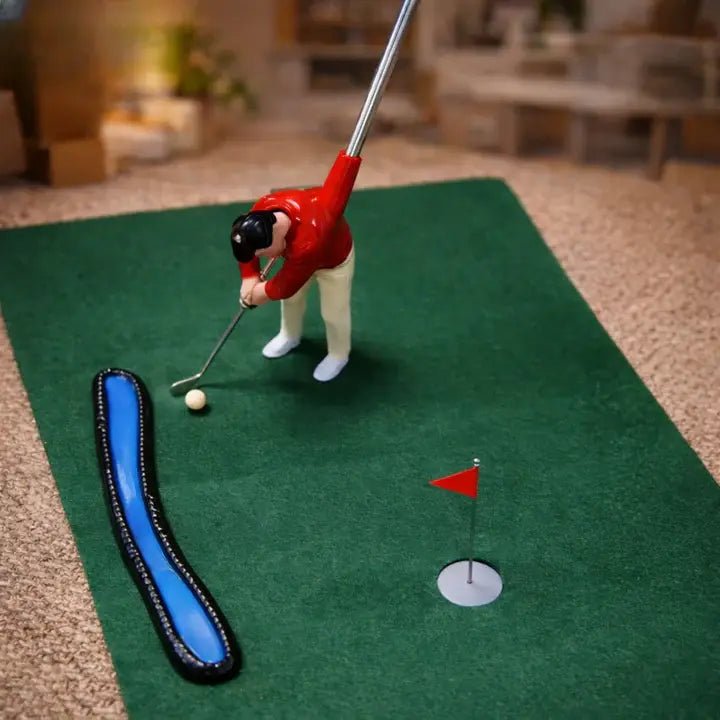 PLAYPUTT Ultimate Indoor Mini Golf Experience