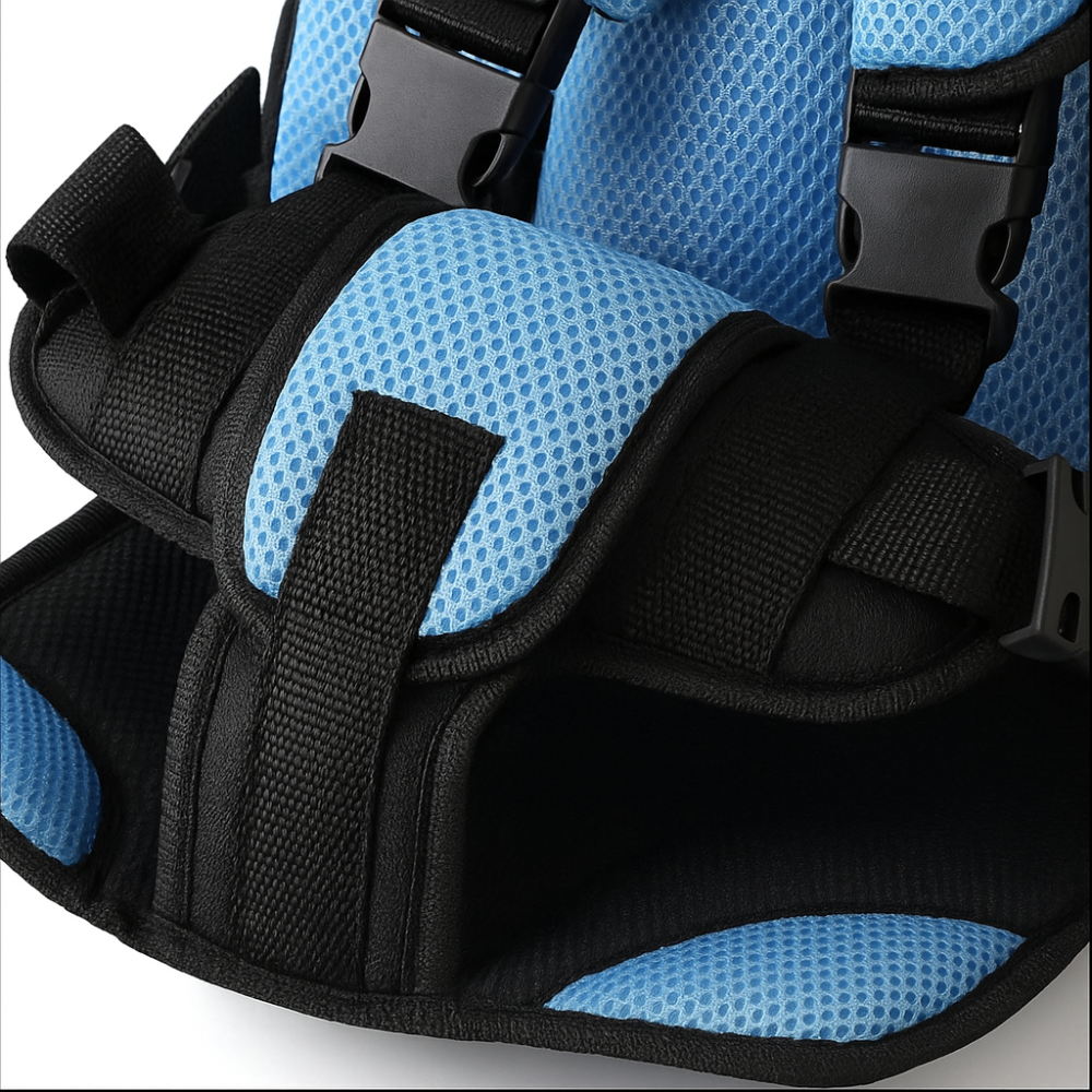 Kids' Car Seat, 5-Point Harness, Breathable & Adjustable