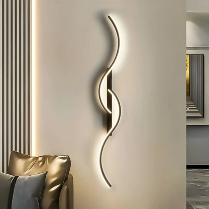 SCHWUNG Curved LED Wall Light