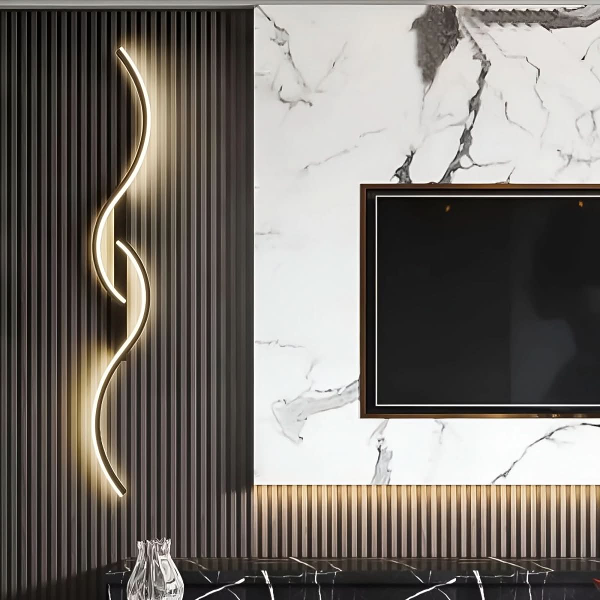 SCHWUNG Curved LED Wall Light