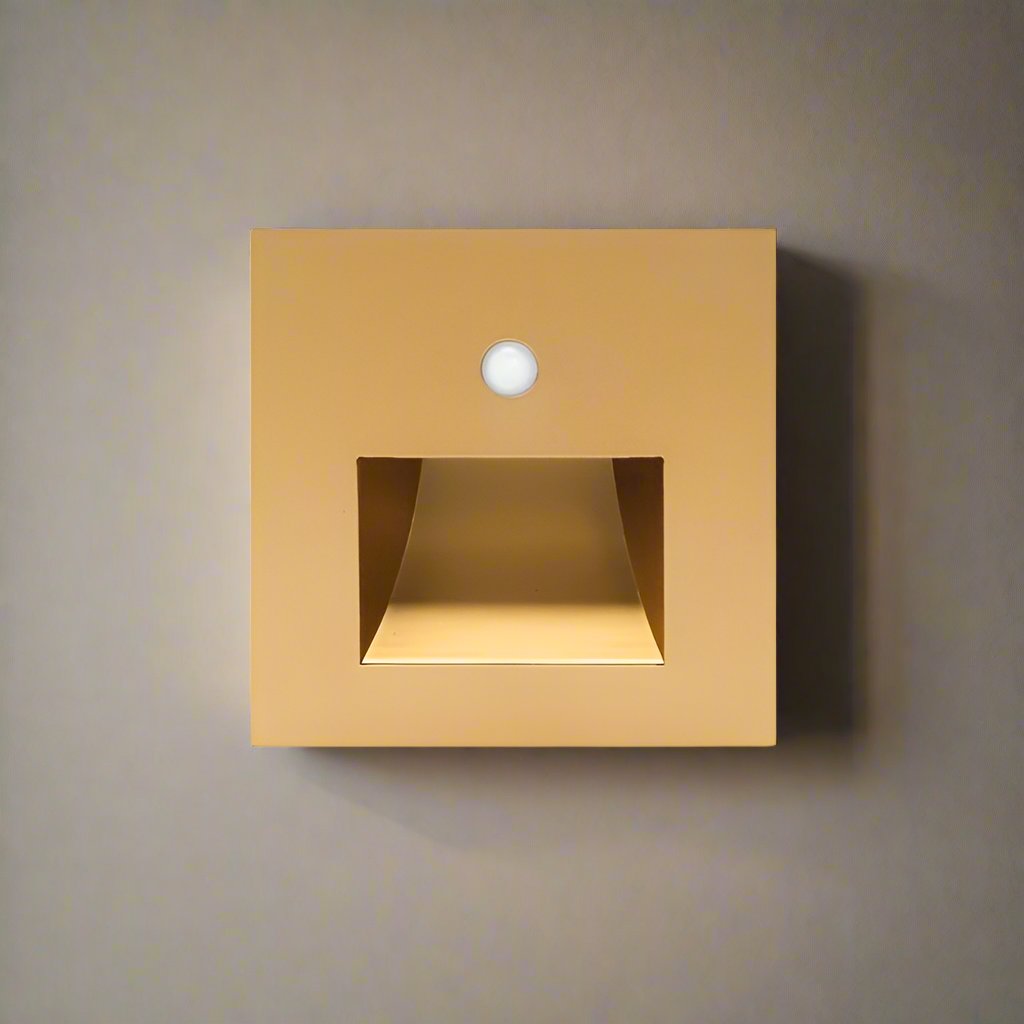 ALUMI GLOW Durable LED Wall Light