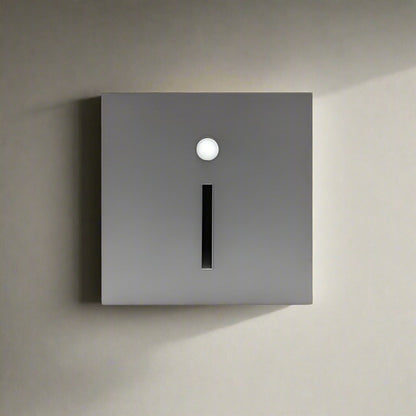 ALUMI GLOW Durable LED Wall Light