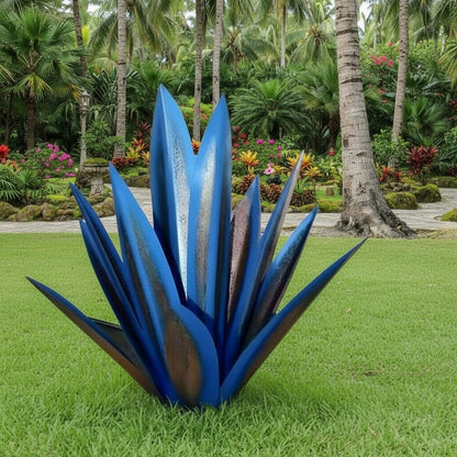 METALFLORA Lively Agave Sculpture