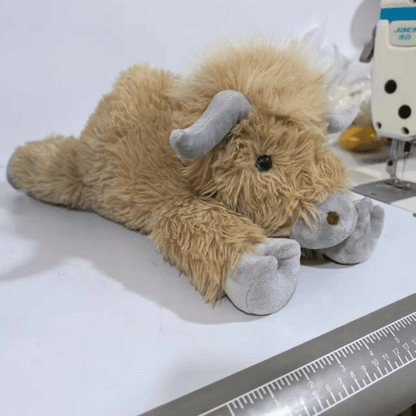 HEATHERMO Enchanting Highland Cattle Plush Toy