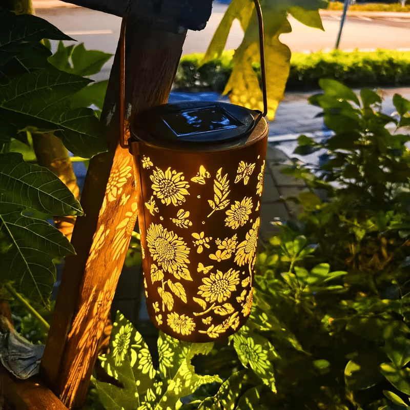 RADIORA Atmospheric Solar Garden Lantern