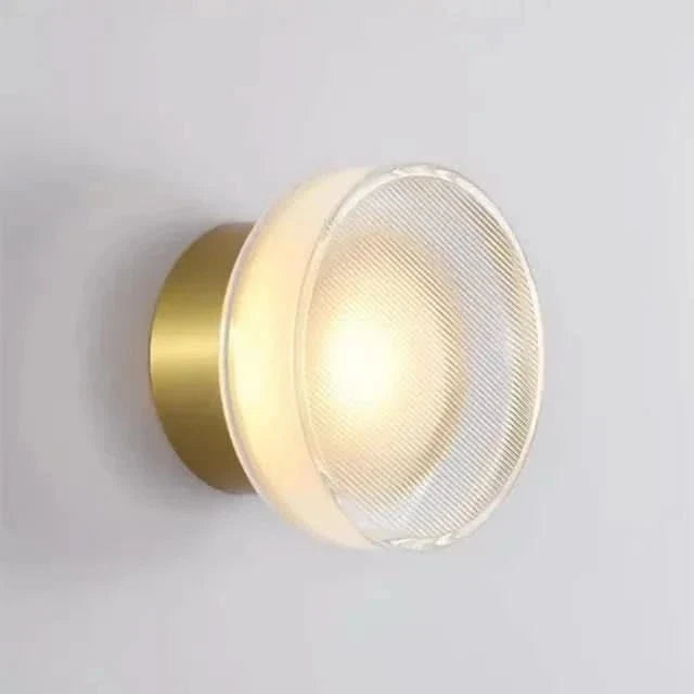 ALURAY Dimmable lifestyle image 1